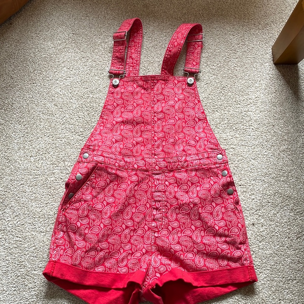 Urban Outfitters red paisley overall shorts (M)